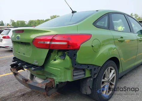 2018 Ford Focus Se z USA, uszkodzony, nr VIN 1FADP3FE8JL263036